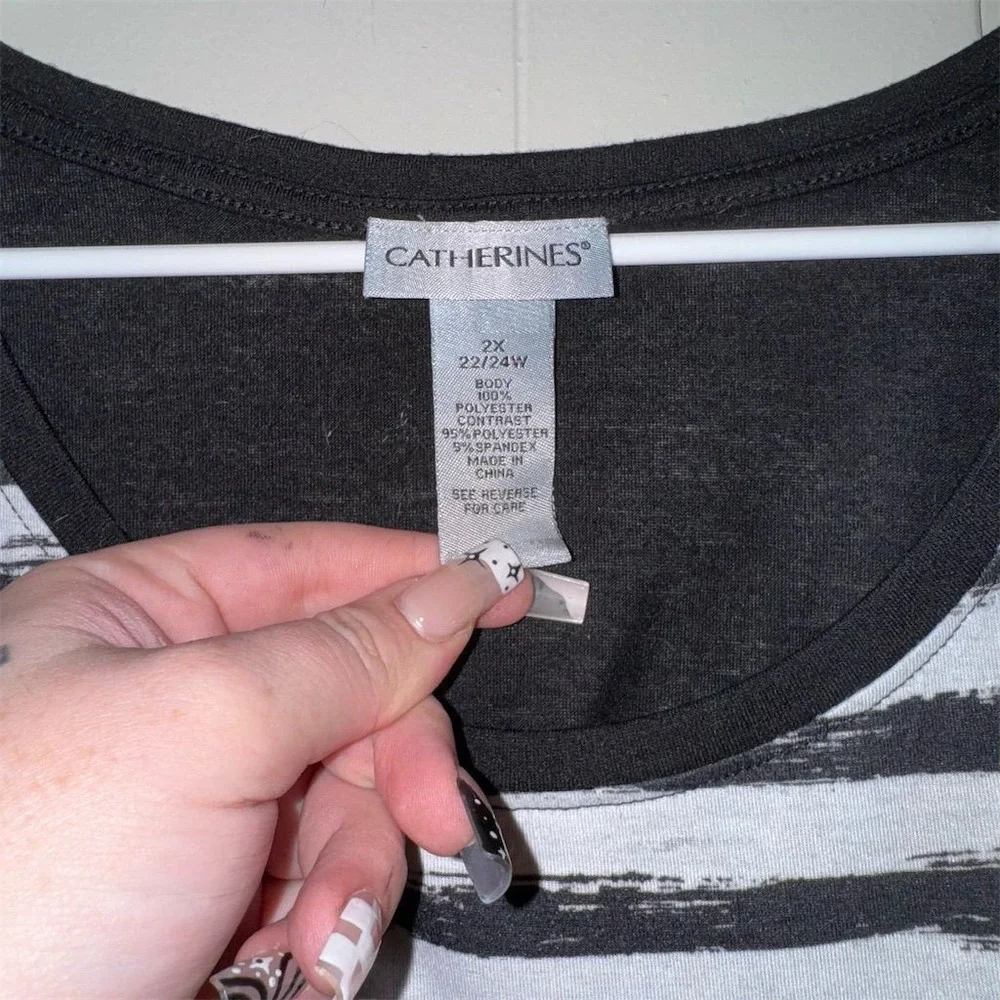 Catherines Women's Plus 2X Black & White Striped Floral Blouse Casual - Picture 4 of 5